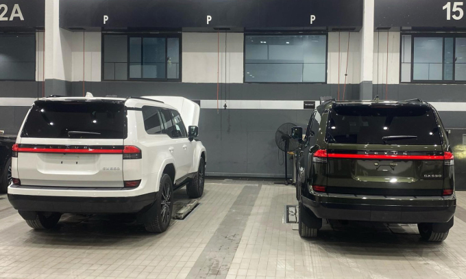 Lexus GX 2024 tại một xưởng dịch vụ ở Hà Nội. Ảnh: Ánh Dương