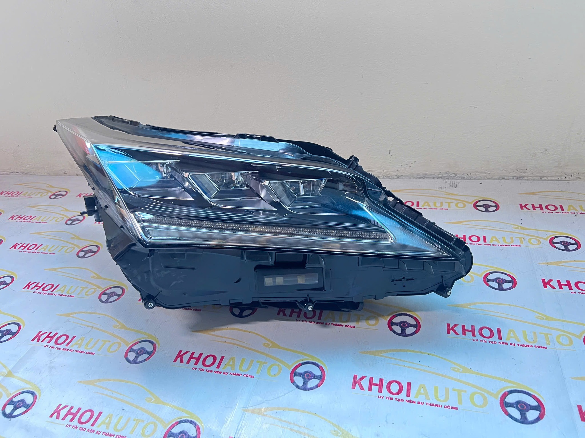 81145-48D40 Đèn Pha LEXUS RX350 2016-2018 Phải(RH)8114548D40 Bãi Tháo Xe (1).jpg