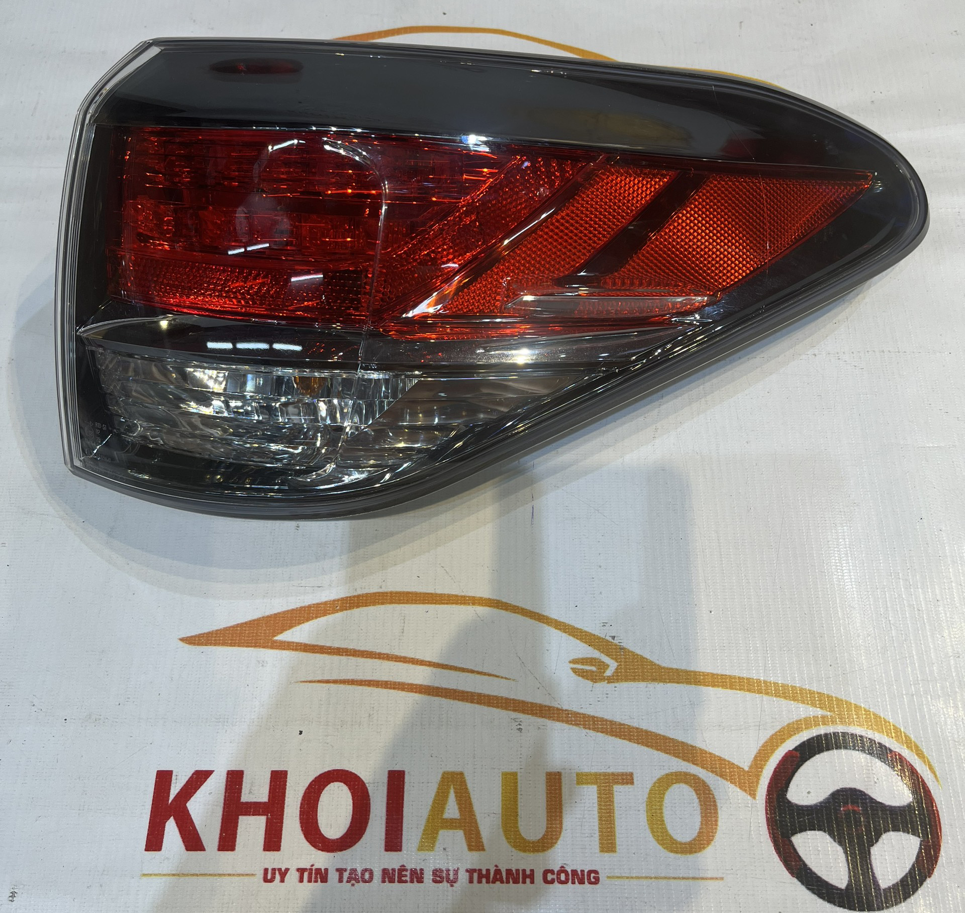 81551-48310 Đèn Hậu Ngoài LEXUS RX350 2013-2015 Vế Phải(RH)8155148310 (2).jpg