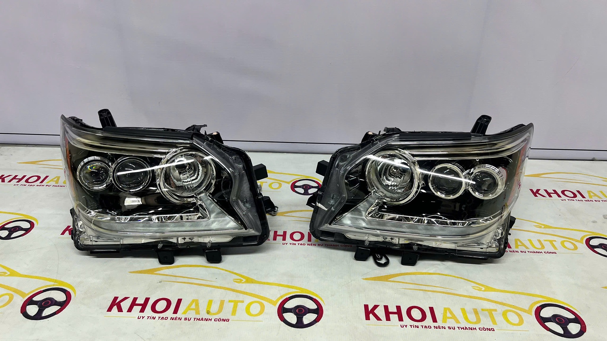 Đèn Pha LEXUS GX460 2014-2018 81145-60G30 & 81185-60G30 OEM (1).jpg