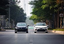 Gia-xe-Toyota-Camry-thang-7-2024-sedan-ban-chay-nhat-phan-khuc-18-1721214673-96-width740height...jpg