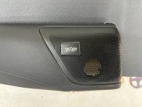 67684-58040-C0 Rèm Cửa Sau LEXUS LM350 2021 Vế Trái (LH) 6768458040C0 (1).jpg