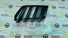 53112-60440 Lưới Tản Nhiệt LAND CRUISER LC300 2021-2025 Phải(RH)5311260440 (4).jpg