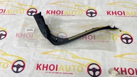 64572-50030 Miếng Ốp Cốp Sau LEXUS LS460 2006-2009 Trái(LH)6457250030 Chính Hãng (2).jpg